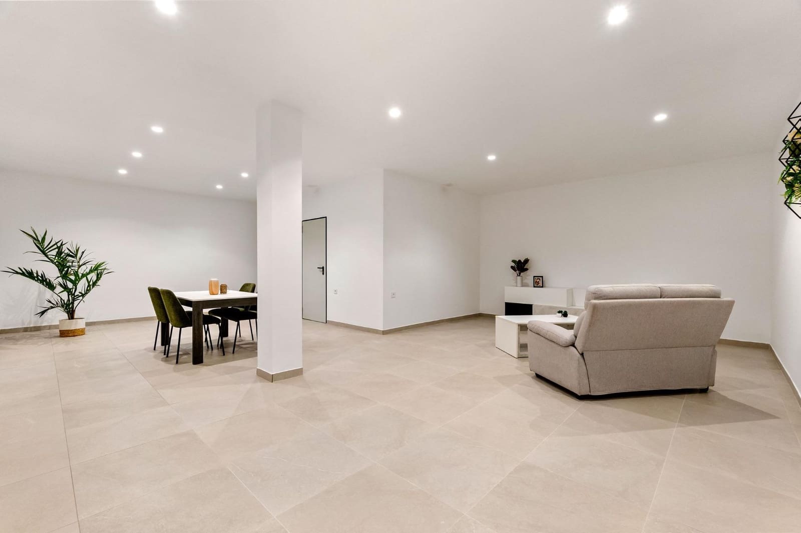 3 Zimmer Doppelhaus zu verkaufen in Benijofar mit Pool - 390.000 € (Ref: 9075771)