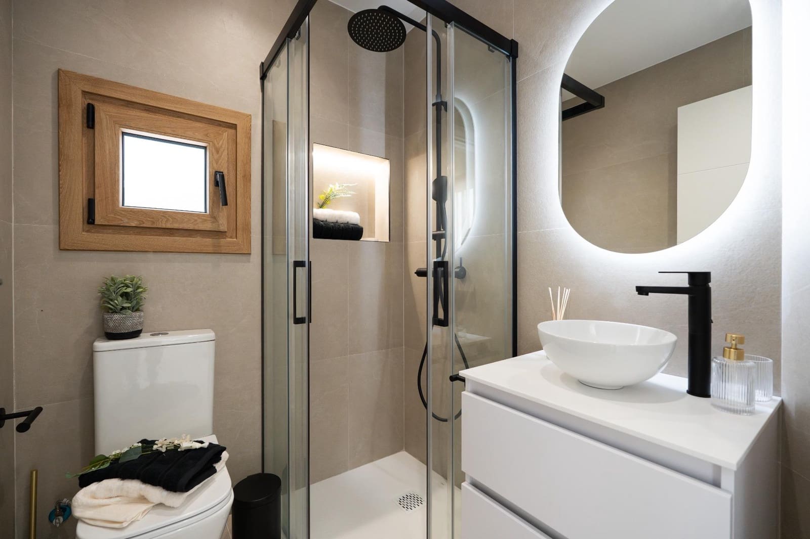 4 sypialnia Willa na sprzedaż w Campoamor z basenem - 1 350 000 € (Ref: 9081407)