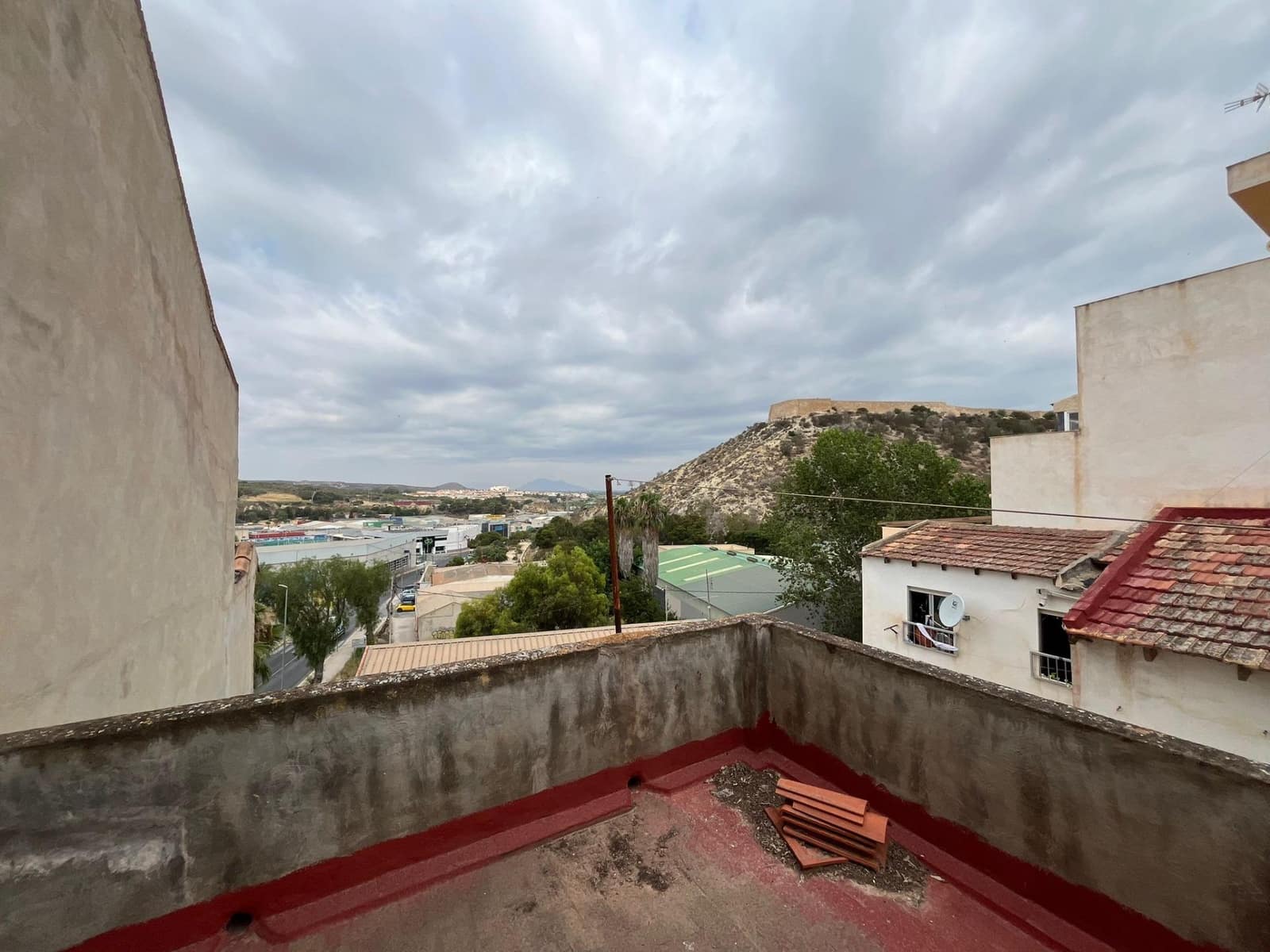 3 sypialnia Dom na sprzedaż w Guardamar del Segura z garażem - 235 800 € (Ref: 9110161)