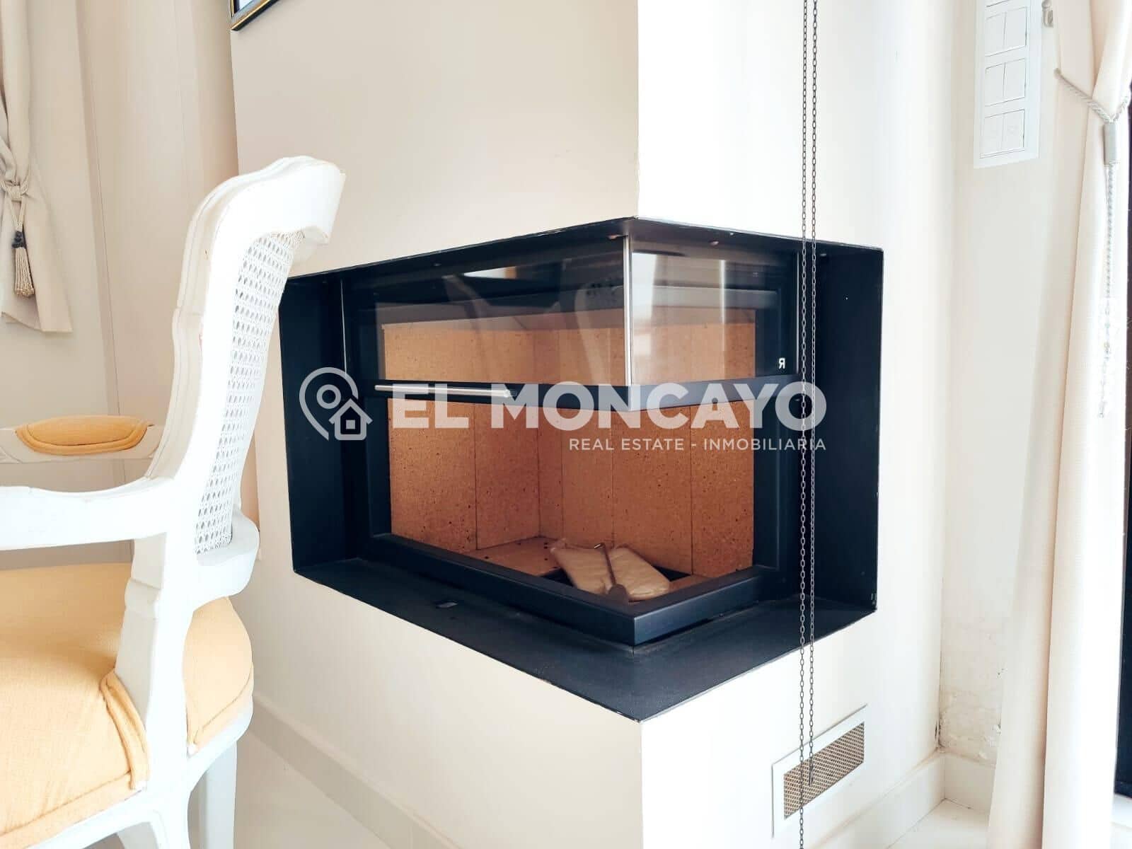 2 soveværelse Penthouse til salg i Guardamar del Segura med swimmingpool garage - € 498.765 (Ref: 9115976)