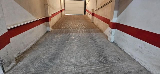 Garage for sale in Guardamar del Segura - € 25,000 (Ref: 9126694)