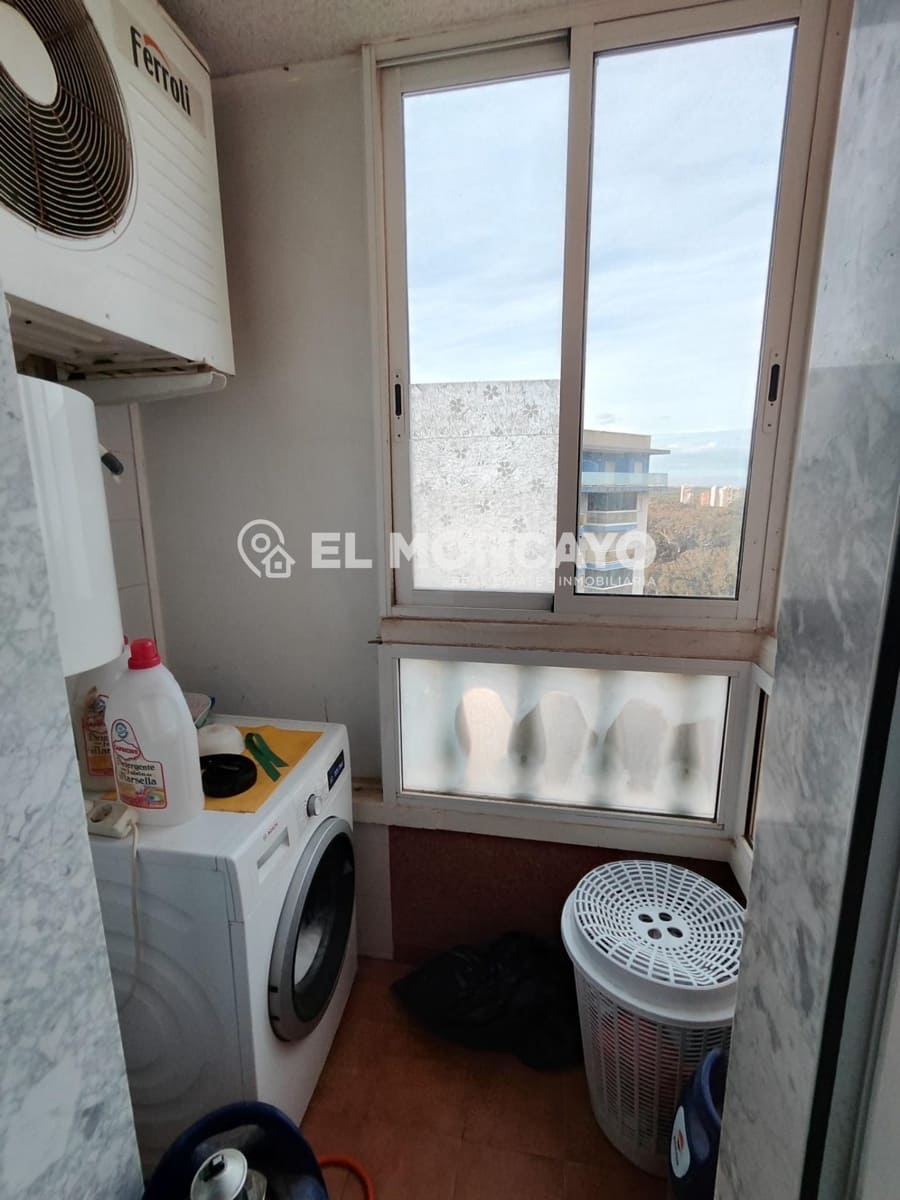 2 quarto Apartamento para venda em Guardamar del Segura com piscina - 230 000 € (Ref: 9128158)