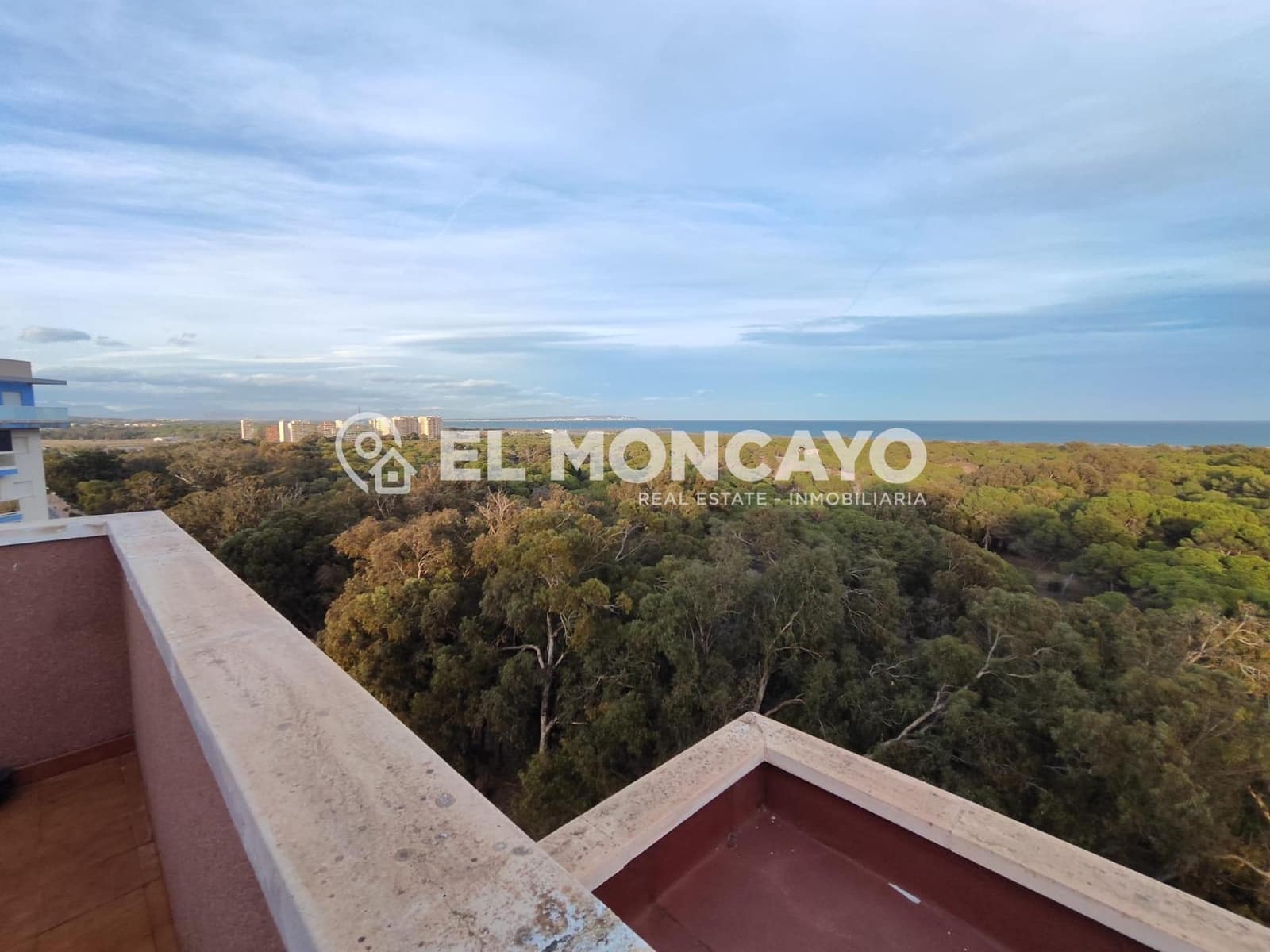 2 quarto Apartamento para venda em Guardamar del Segura com piscina - 230 000 € (Ref: 9128158)