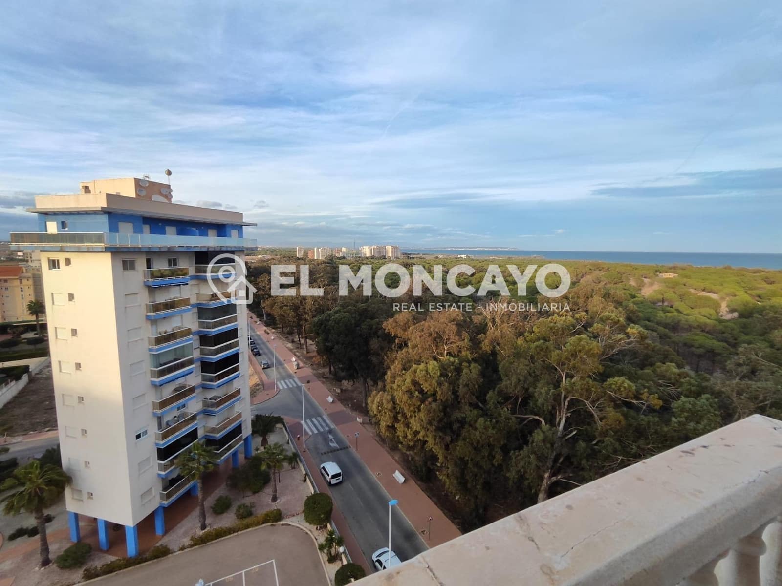2 quarto Apartamento para venda em Guardamar del Segura com piscina - 230 000 € (Ref: 9128158)