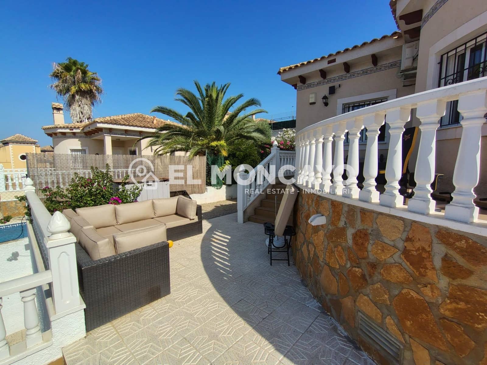 3 slaapkamer Villa te koop in Bigastro met zwembad - € 279.900 (Ref: 9132247)