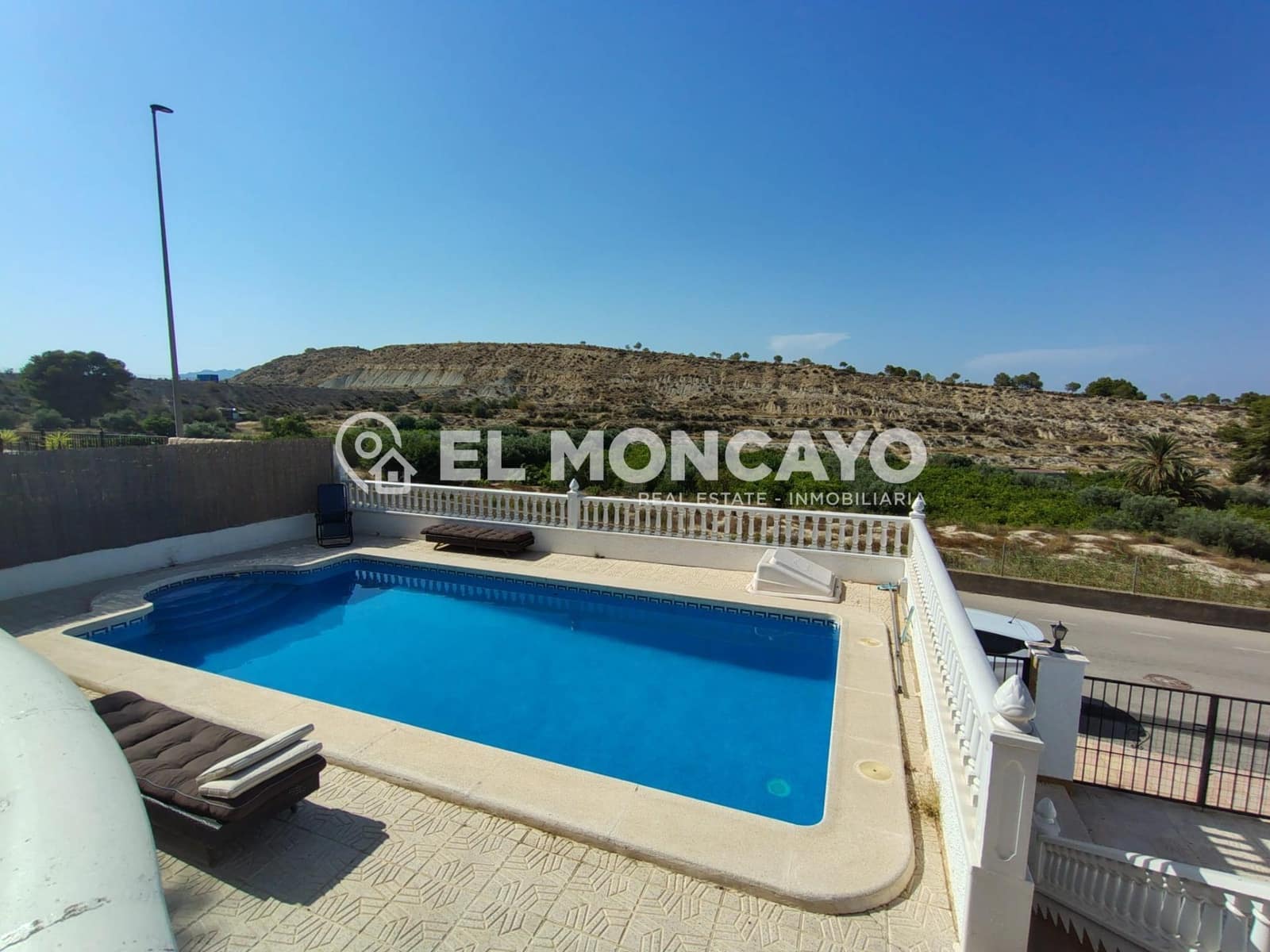 3 slaapkamer Villa te koop in Bigastro met zwembad - € 279.900 (Ref: 9132247)