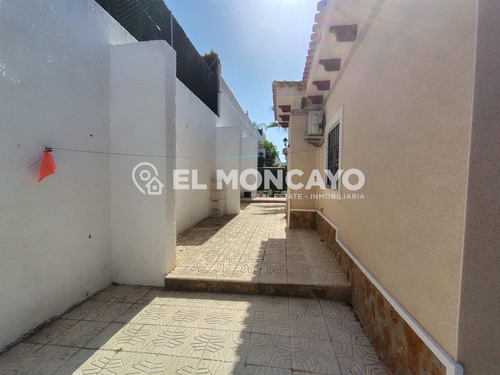 3 slaapkamer Villa te koop in Bigastro met zwembad - € 279.900 (Ref: 9132247)