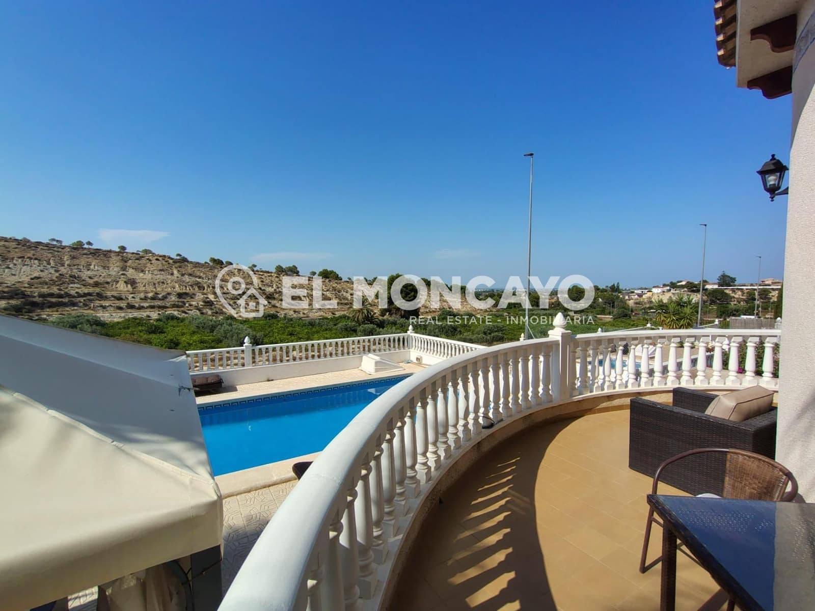 3 slaapkamer Villa te koop in Bigastro met zwembad - € 279.900 (Ref: 9132247)