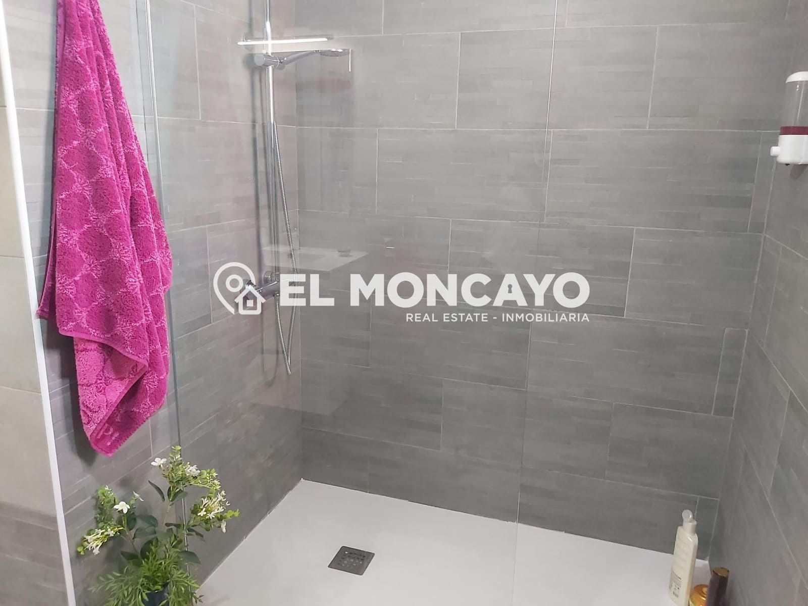 Casa de 3 habitaciones en Dolores en venta - 169.900 € (Ref: 9146978)