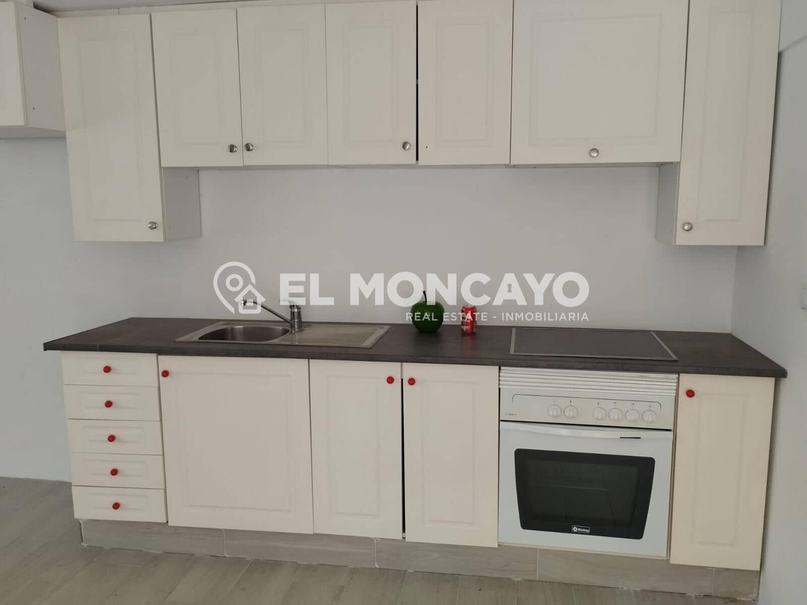 3 sypialnia Dom szeregowy na sprzedaż w Torrevieja z basenem - 189 000 € (Ref: 9151824)