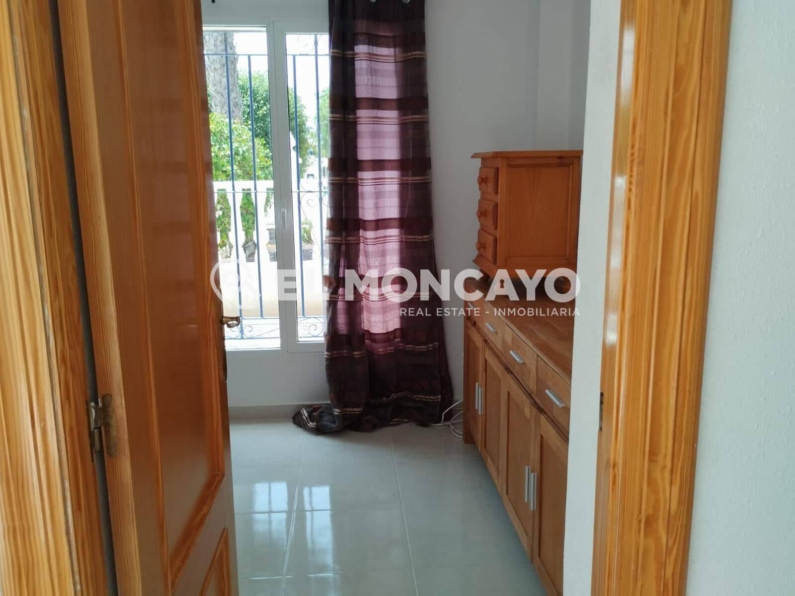 3 sypialnia Dom szeregowy na sprzedaż w Torrevieja z basenem - 189 000 € (Ref: 9151824)