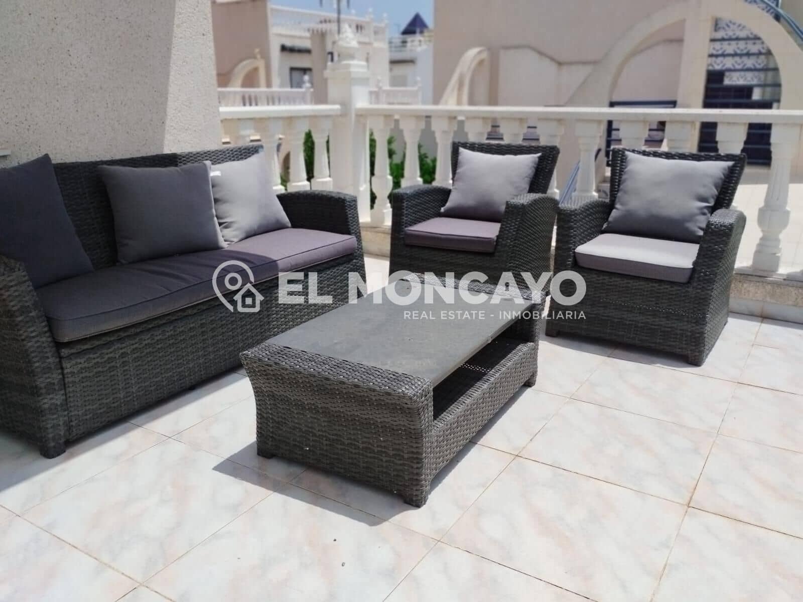 3 sypialnia Dom szeregowy na sprzedaż w Torrevieja z basenem - 189 000 € (Ref: 9151824)