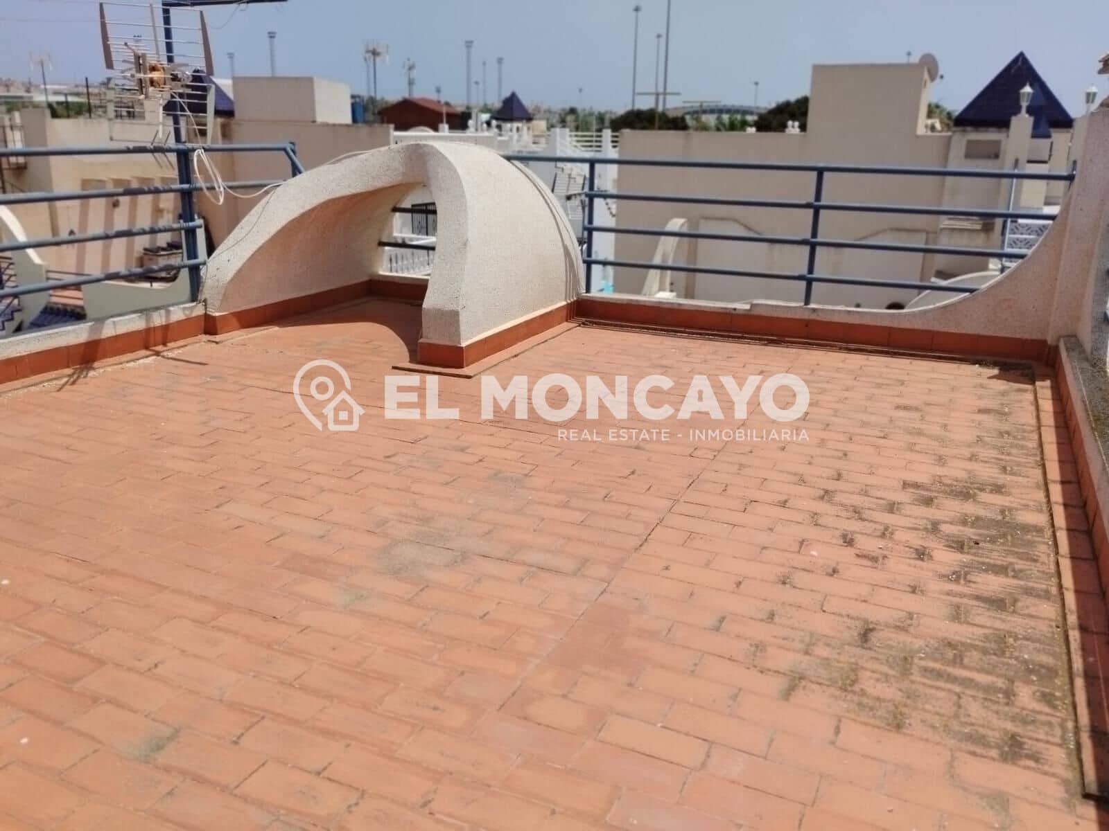 3 sypialnia Dom szeregowy na sprzedaż w Torrevieja z basenem - 189 000 € (Ref: 9151824)