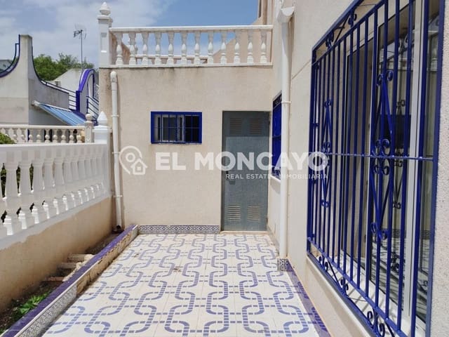 3 chambre Villa/Maison Mitoyenne à vendre à Torrevieja avec piscine - 189 000 € (Ref: 9151824)