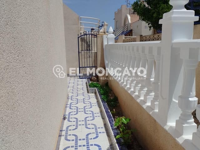 3 chambre Villa/Maison Mitoyenne à vendre à Torrevieja avec piscine - 189 000 € (Ref: 9151824)