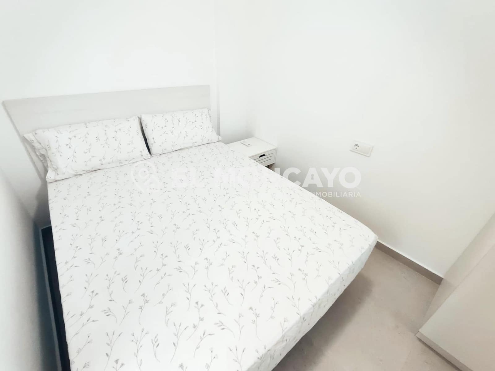 2 bedroom Apartment for sale in Guardamar del Segura - € 155,000 (Ref: 9161227)