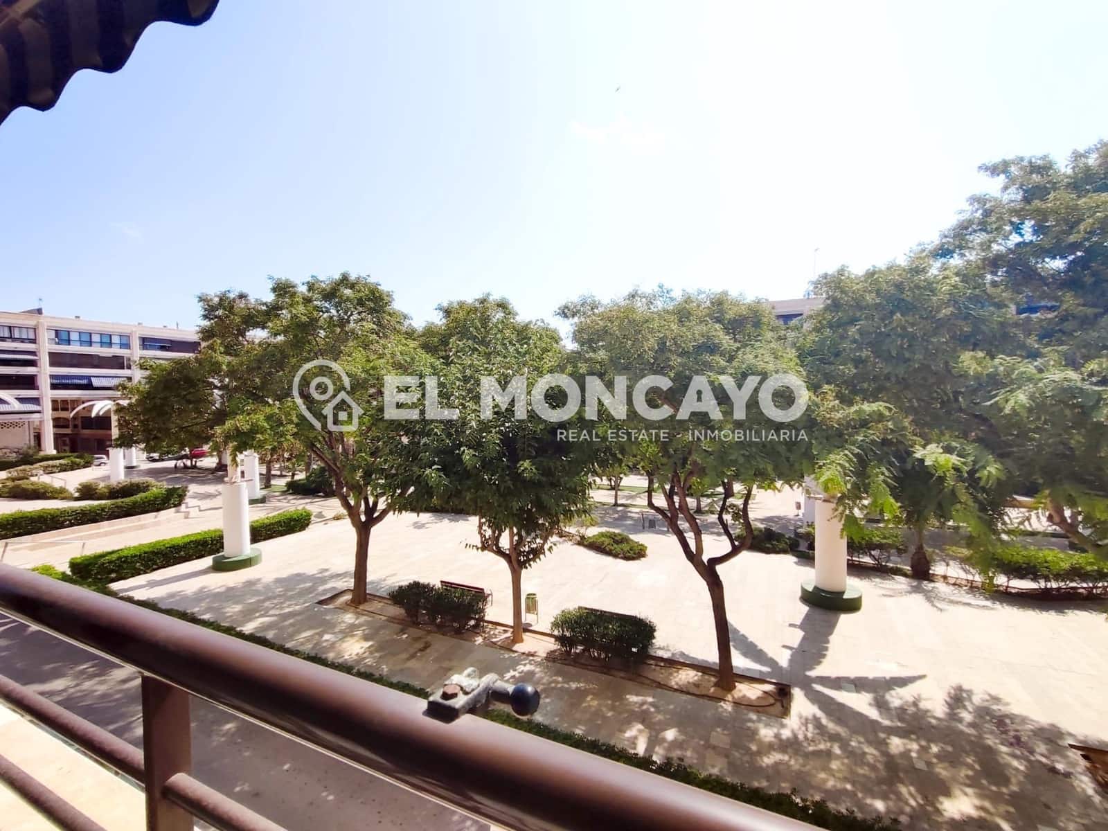 2 bedroom Apartment for sale in Guardamar del Segura - € 155,000 (Ref: 9161227)