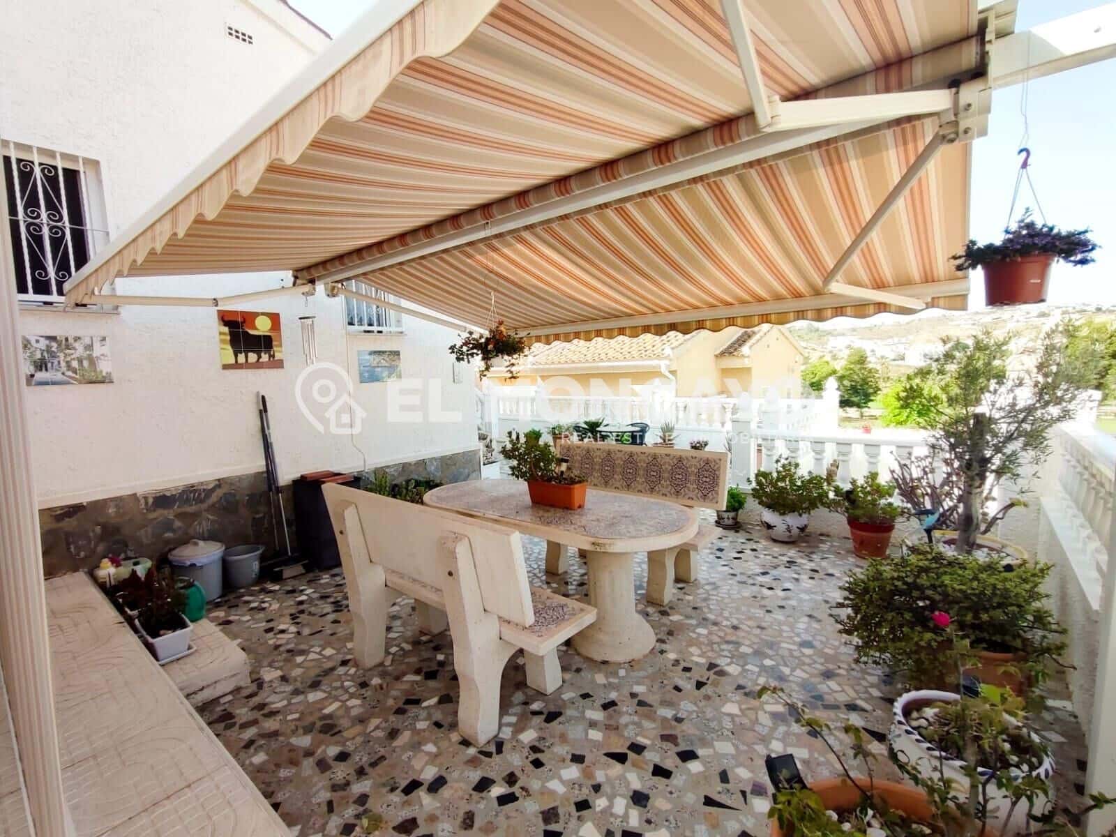 2 bedroom Villa for sale in Ciudad Quesada with pool - € 195,000 (Ref: 9163642)