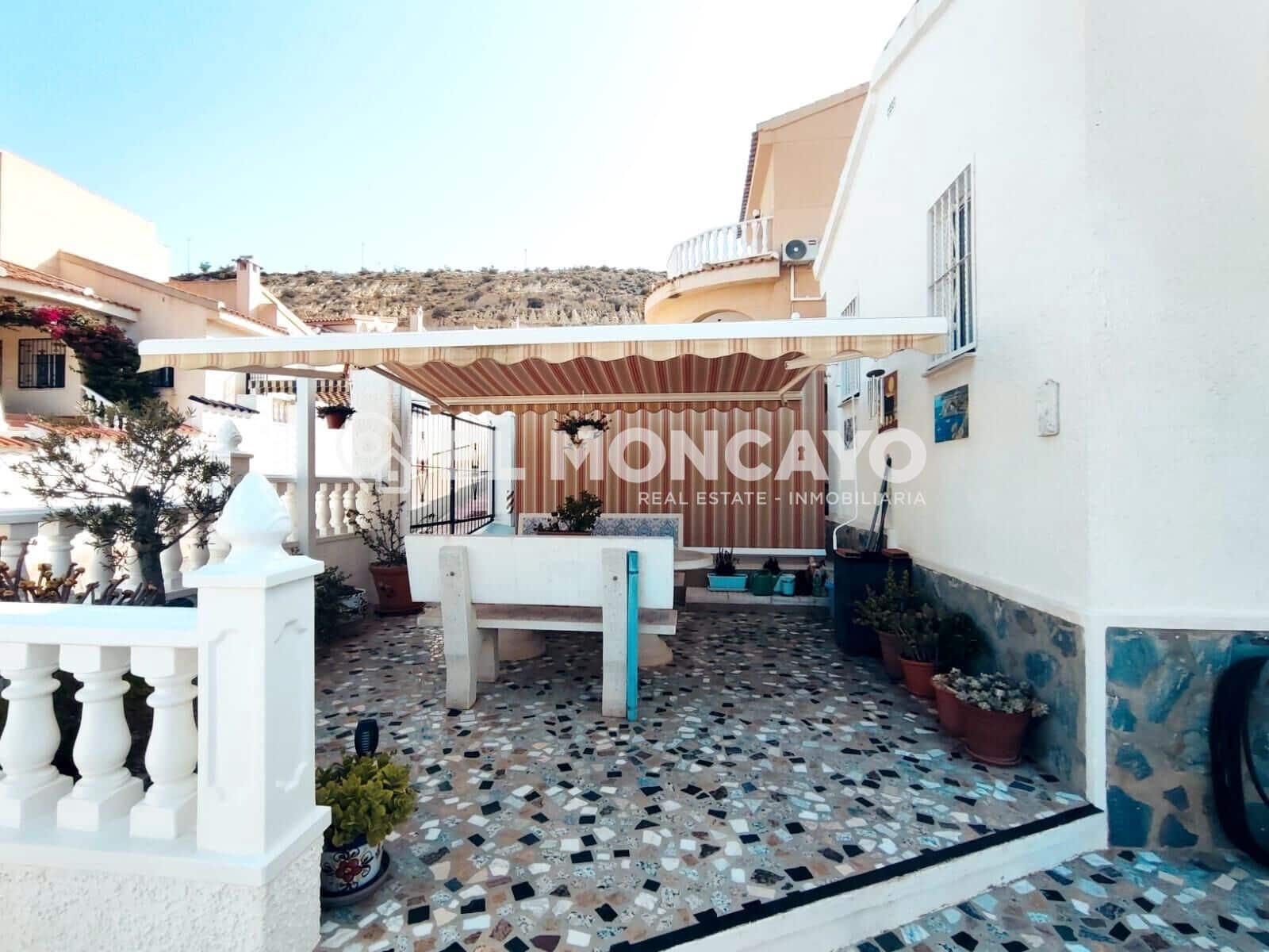 2 bedroom Villa for sale in Ciudad Quesada with pool - € 195,000 (Ref: 9163642)