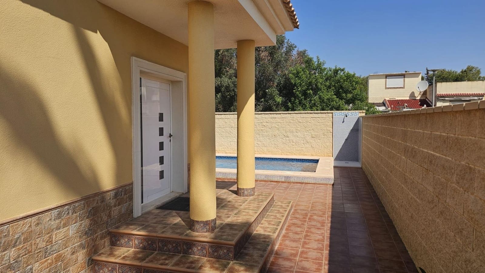 3 soverom Villa til salgs i San Fulgencio med svømmebasseng - € 425 000 (Ref: 9165664)