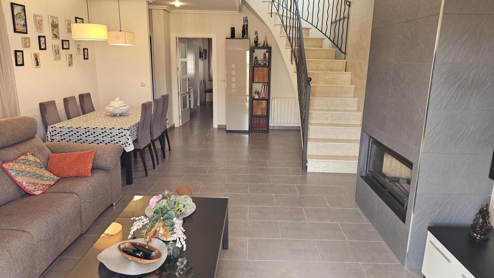 3 soverom Villa til salgs i San Fulgencio med svømmebasseng - € 425 000 (Ref: 9165664)