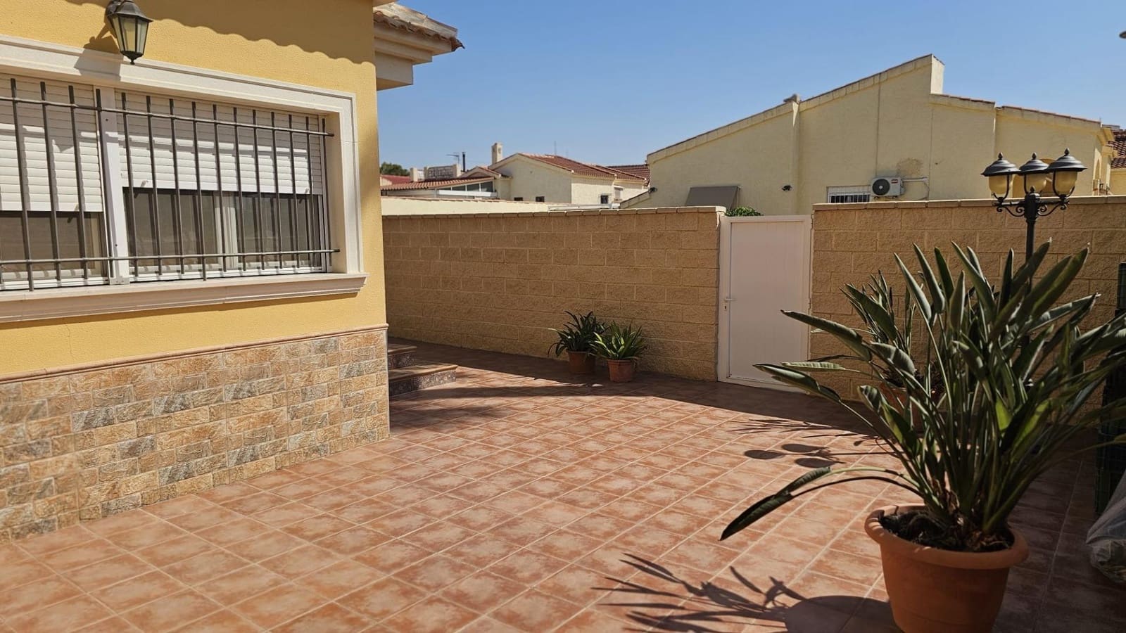 3 soverom Villa til salgs i San Fulgencio med svømmebasseng - € 425 000 (Ref: 9165664)