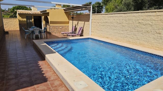 3 soverom Villa til salgs i San Fulgencio med svømmebasseng - € 425 000 (Ref: 9165664)