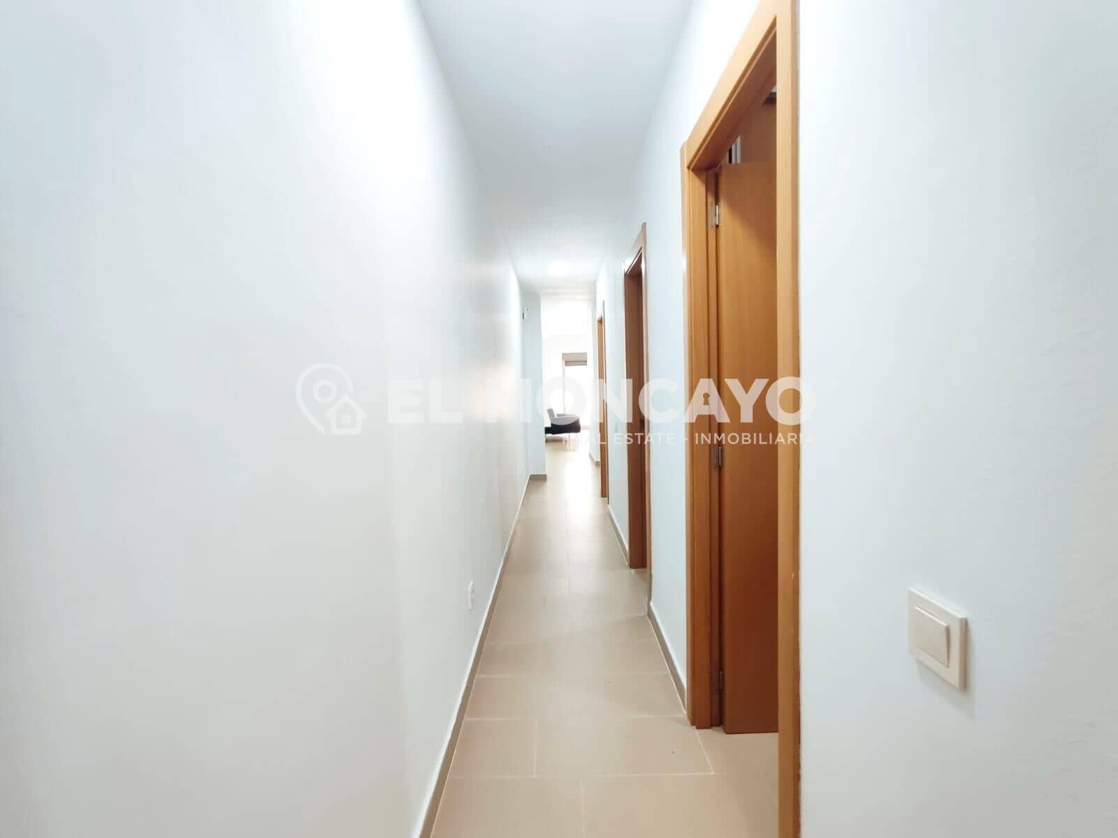 2 sovrum Lägenhet till salu i Guardamar del Segura med garage - 190 000 € (Ref: 9165665)