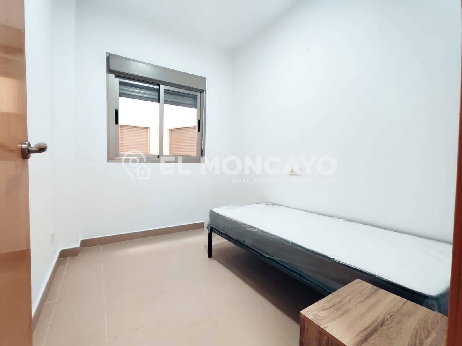 2 sovrum Lägenhet till salu i Guardamar del Segura med garage - 190 000 € (Ref: 9165665)