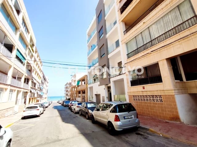 2 sovrum Lägenhet till salu i Guardamar Playa, Guardamar del Segura med garage - 190 000 € (Ref: 9165665)