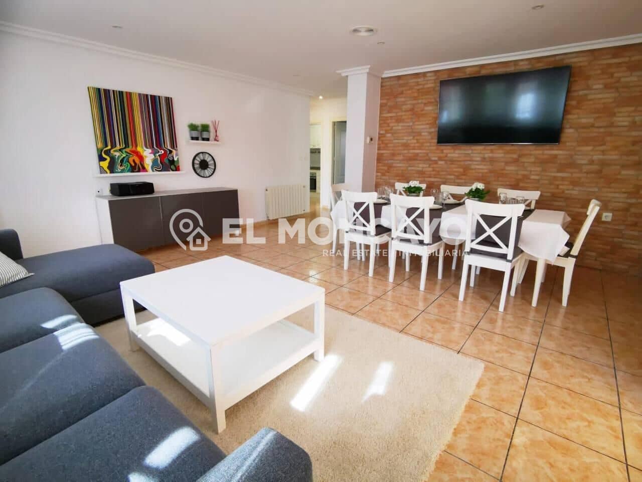 3 slaapkamer Villa te koop in La Florida met zwembad - € 450.000 (Ref: 9171320)