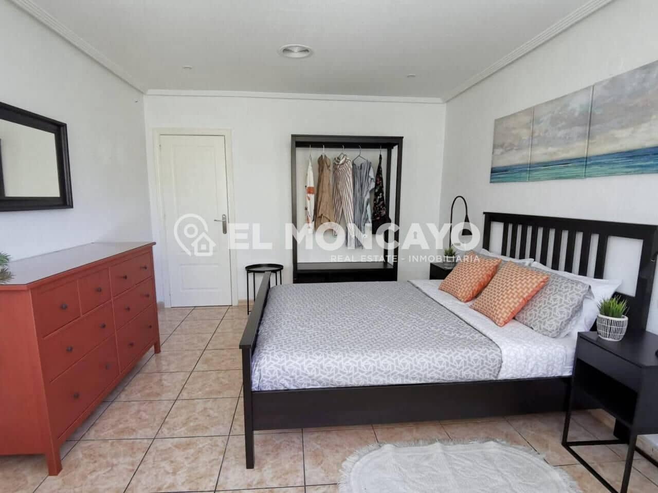 3 slaapkamer Villa te koop in La Florida met zwembad - € 450.000 (Ref: 9171320)