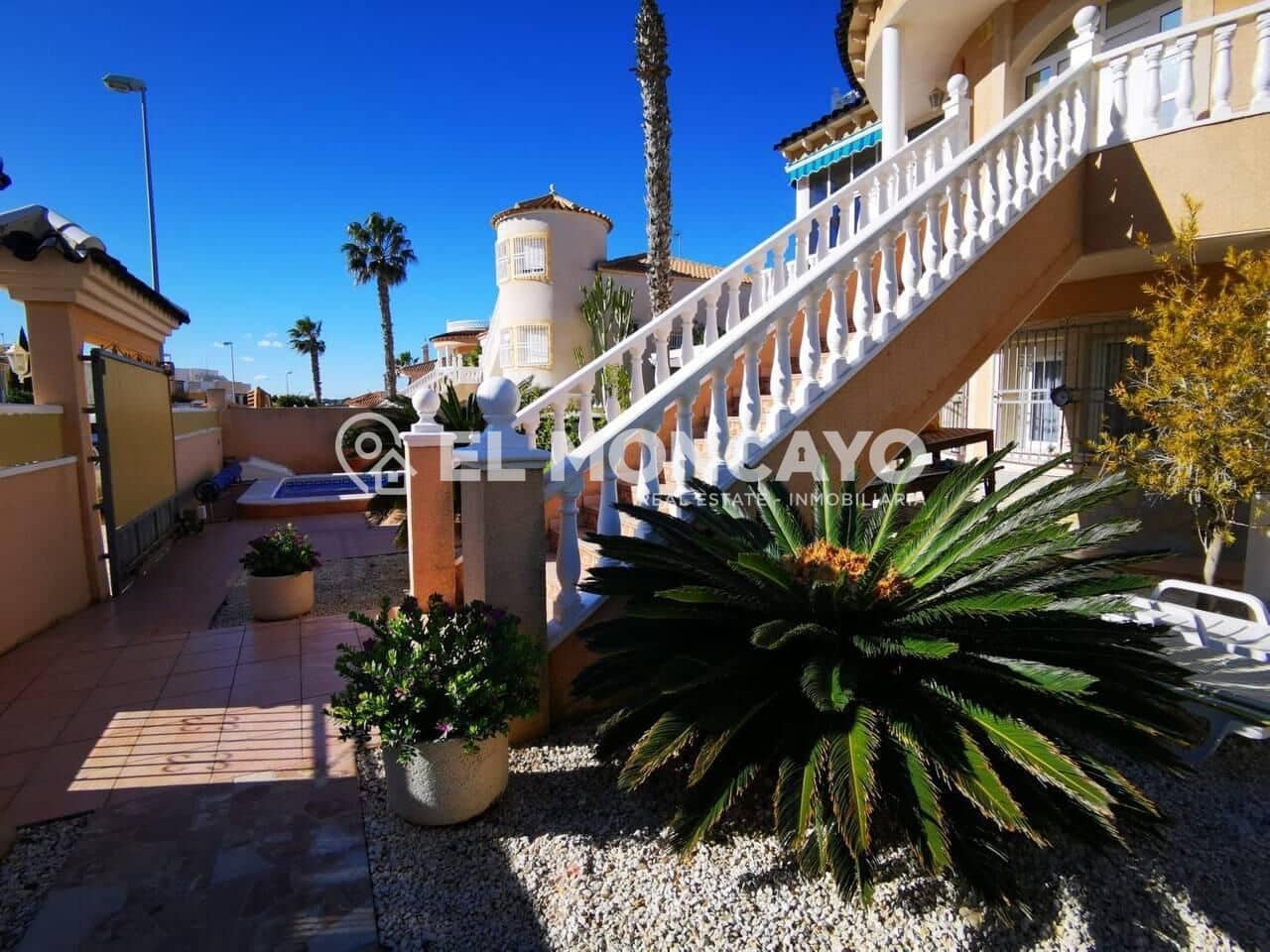 3 slaapkamer Villa te koop in La Florida met zwembad - € 450.000 (Ref: 9171320)