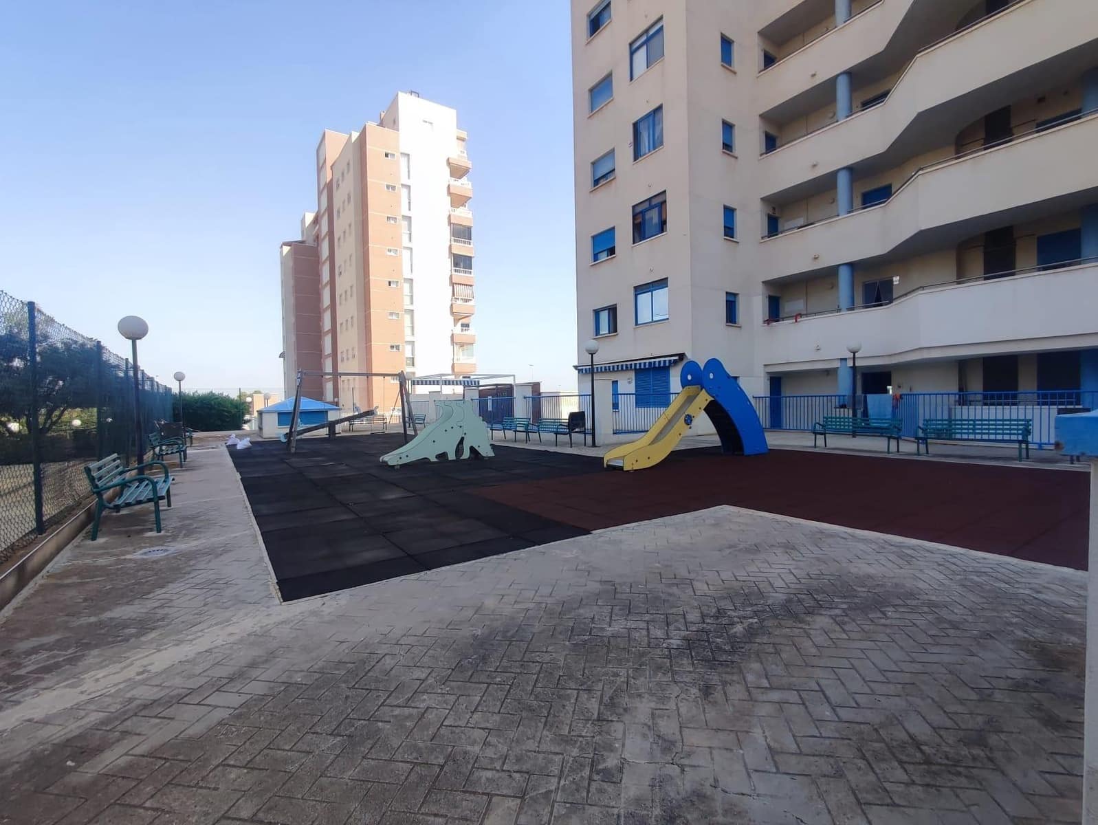 2 chambre Appartement à vendre à Guardamar del Segura avec piscine - 167 800 € (Ref: 9173364)