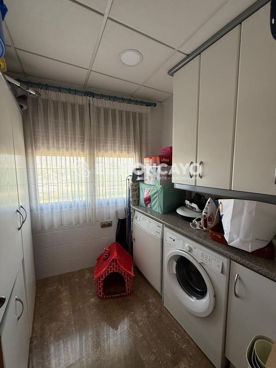 5 bedroom Villa for sale in Almoradi with pool garage - € 600,000 (Ref: 9177276)