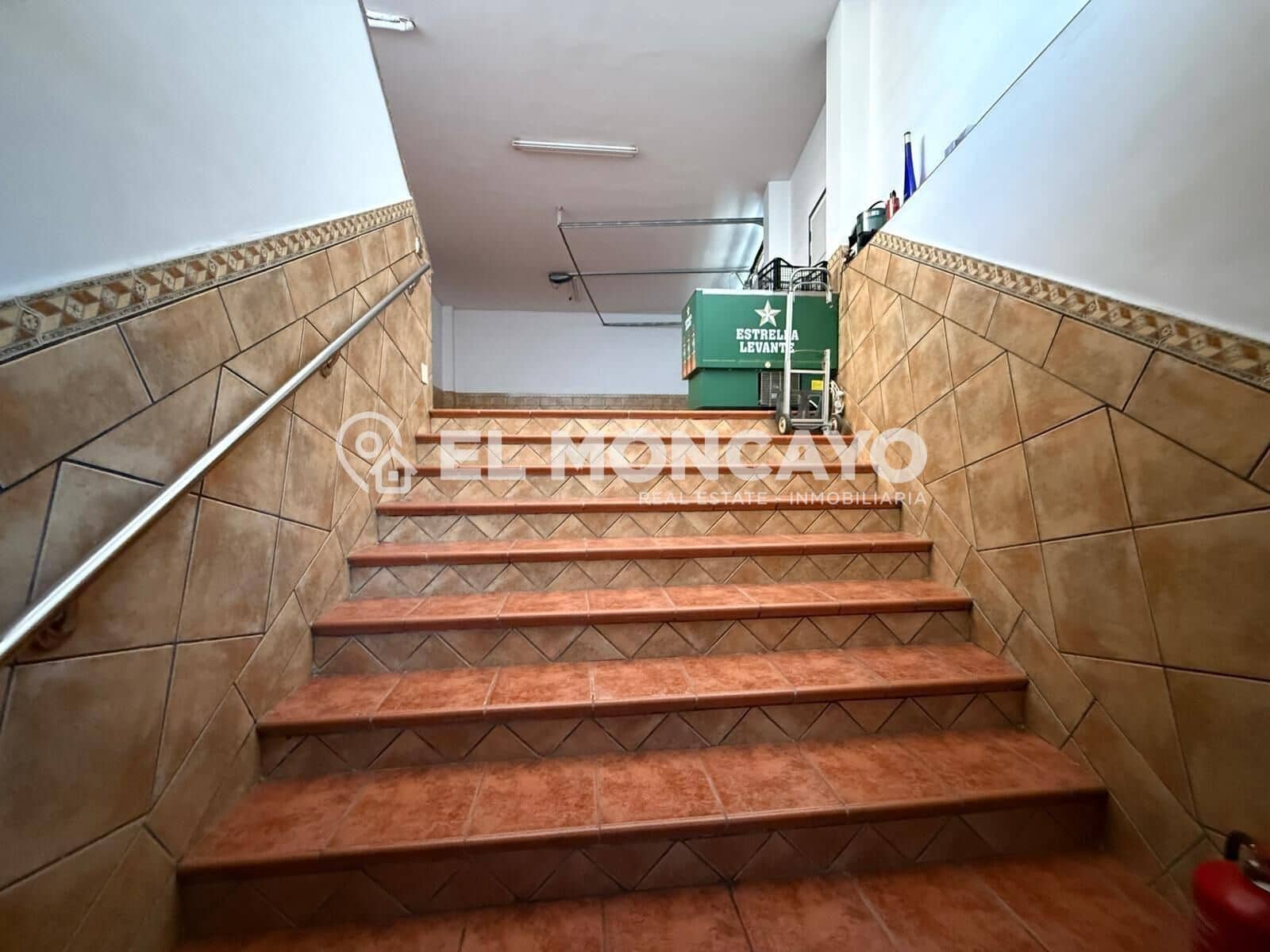 5 bedroom Villa for sale in Almoradi with pool garage - € 600,000 (Ref: 9177276)