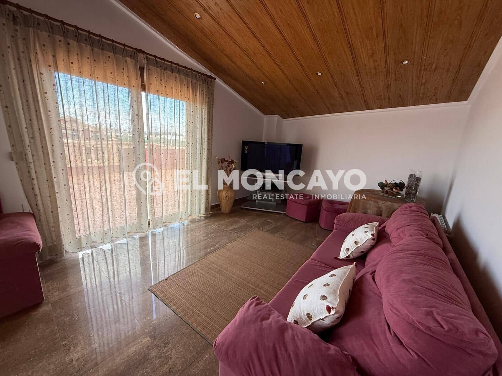 5 bedroom Villa for sale in Almoradi with pool garage - € 600,000 (Ref: 9177276)