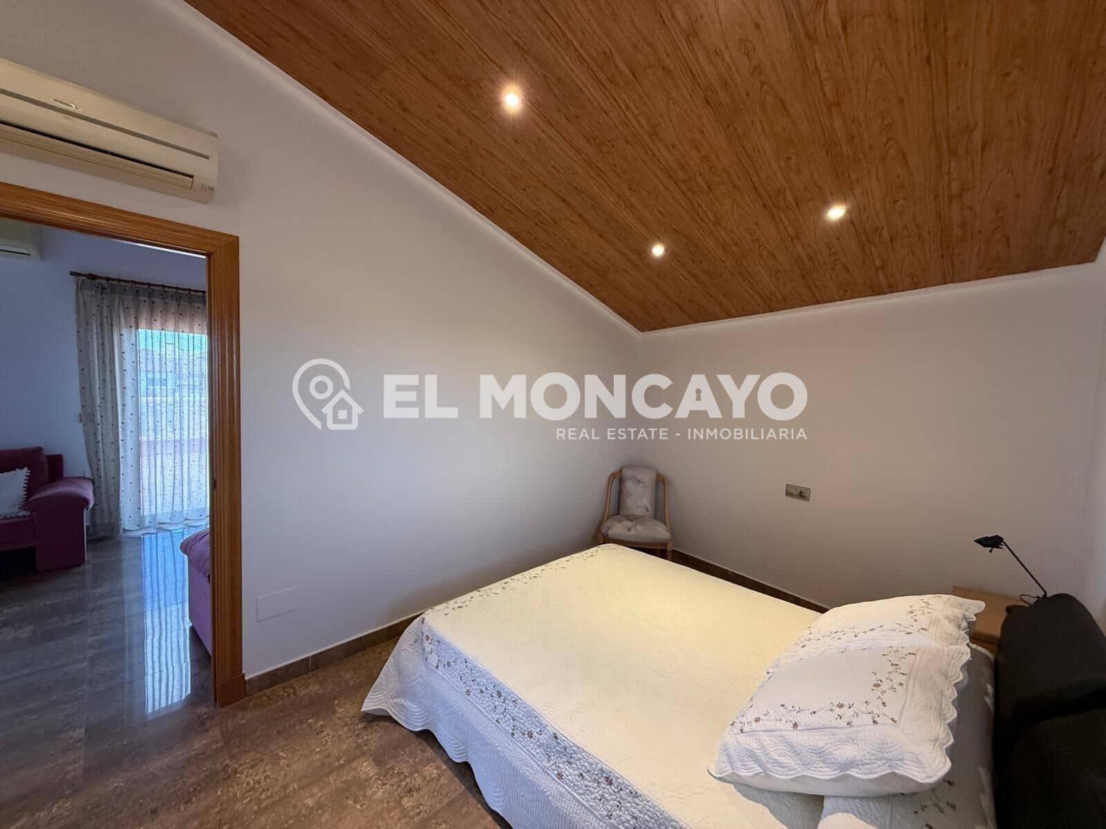 5 bedroom Villa for sale in Almoradi with pool garage - € 600,000 (Ref: 9177276)
