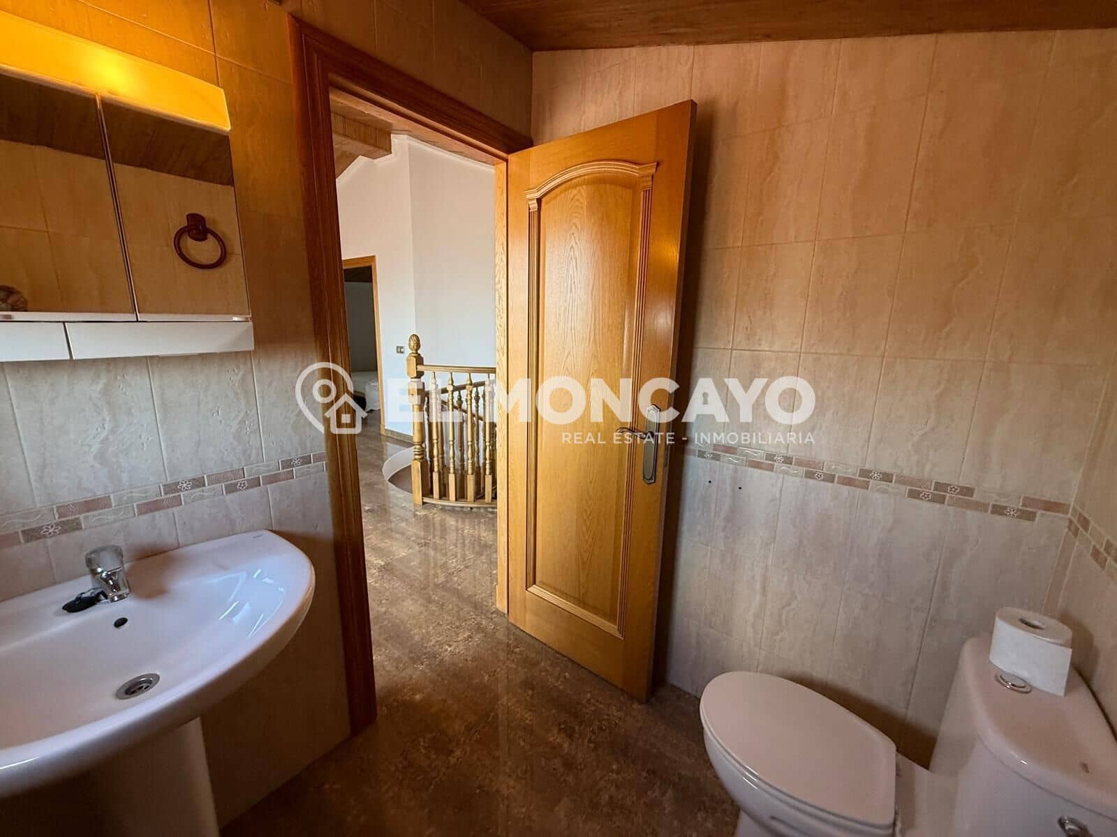 5 bedroom Villa for sale in Almoradi with pool garage - € 600,000 (Ref: 9177276)