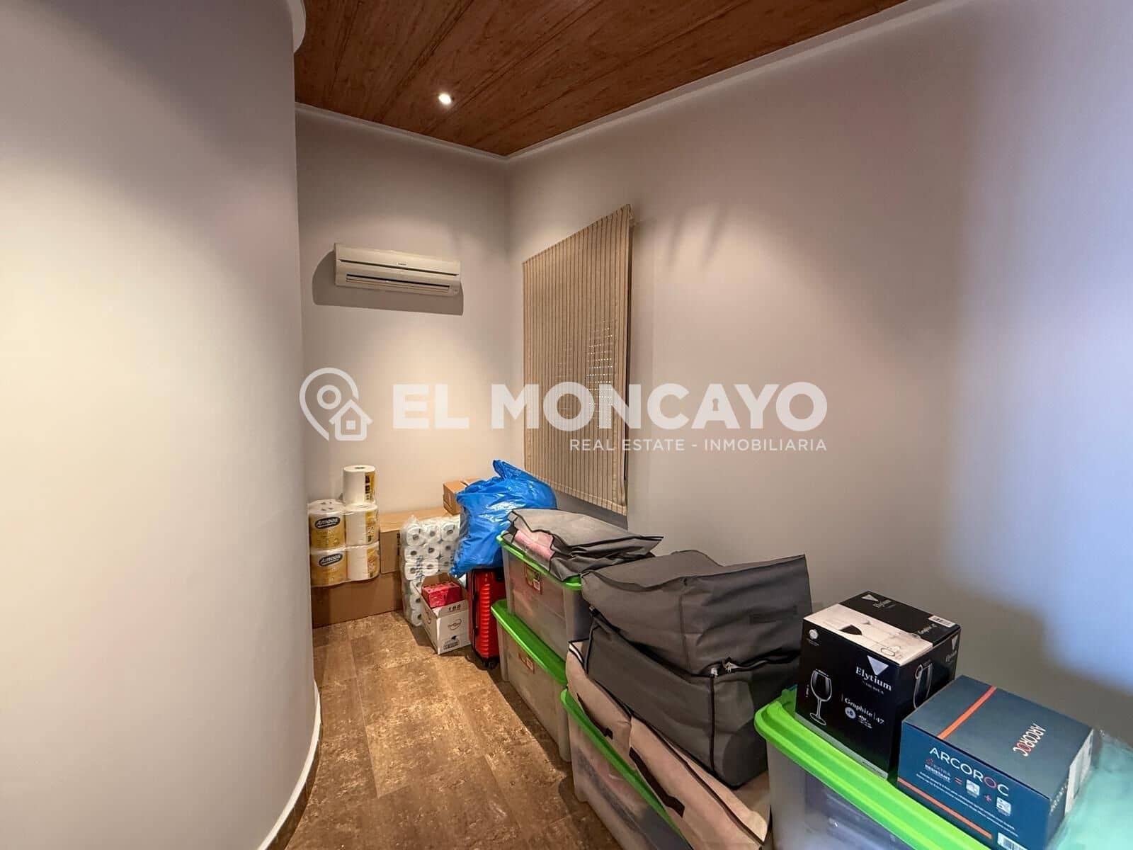 5 bedroom Villa for sale in Almoradi with pool garage - € 600,000 (Ref: 9177276)