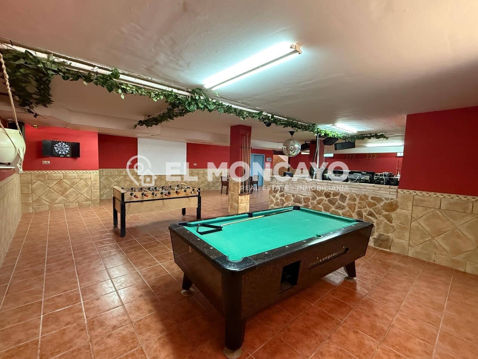 5 bedroom Villa for sale in Almoradi with pool garage - € 600,000 (Ref: 9177276)