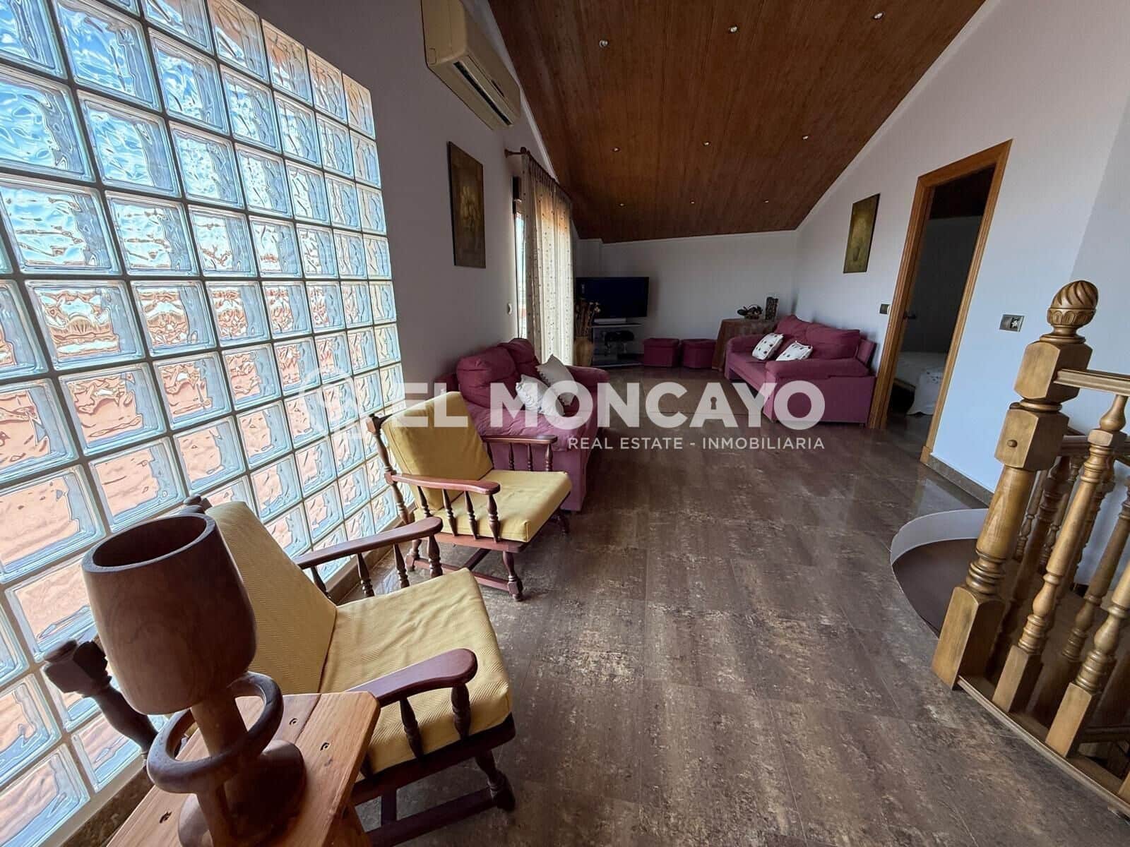 5 bedroom Villa for sale in Almoradi with pool garage - € 600,000 (Ref: 9177276)