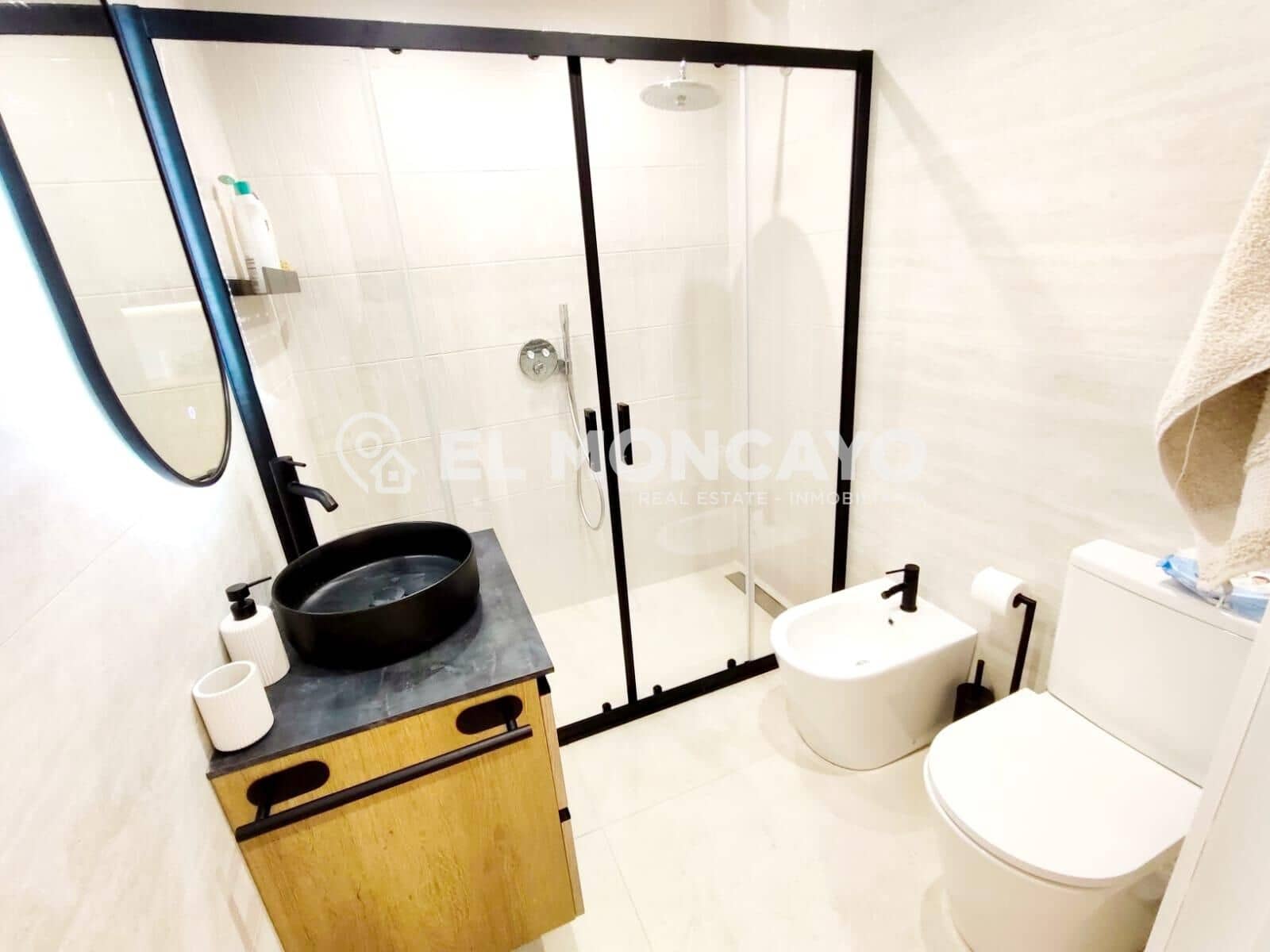 3 soveværelse Bungalow til salg i Guardamar del Segura med garage - € 450.000 (Ref: 9192252)