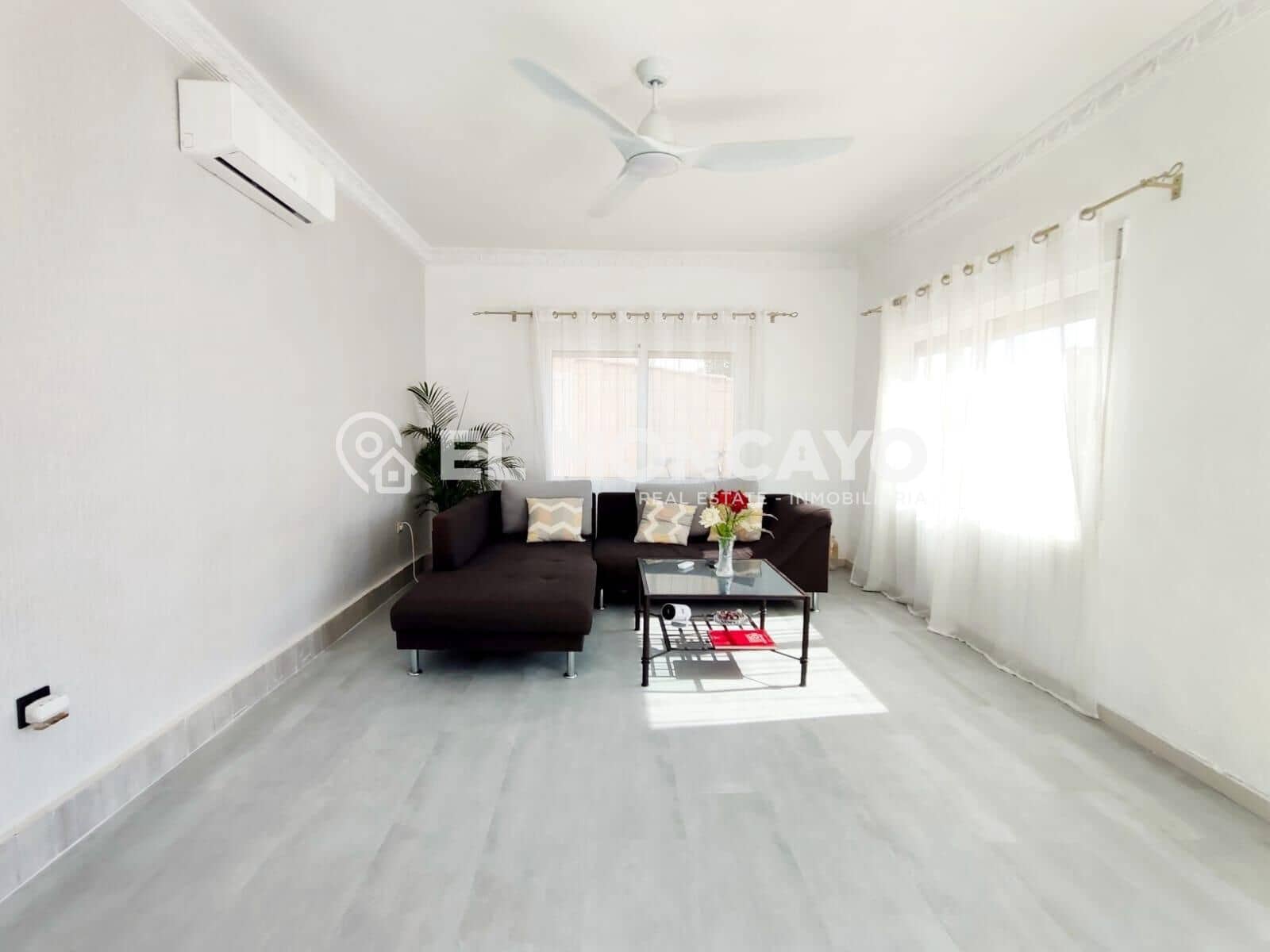 Chalet de 5 habitaciones en Ciudad Quesada en venta con piscina garaje - 399.000 € (Ref: 9226956)