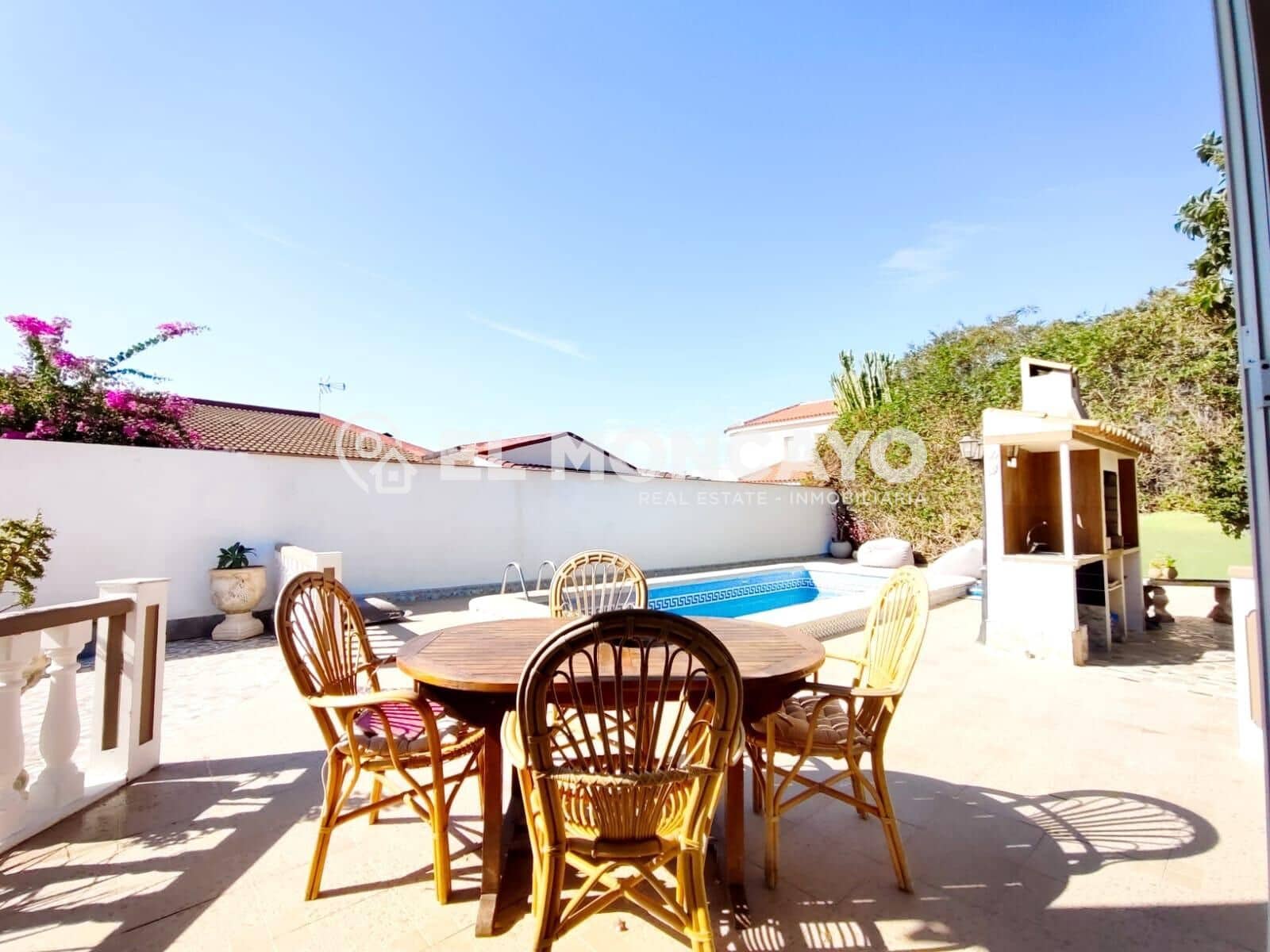 Chalet de 5 habitaciones en Ciudad Quesada en venta con piscina garaje - 399.000 € (Ref: 9226956)