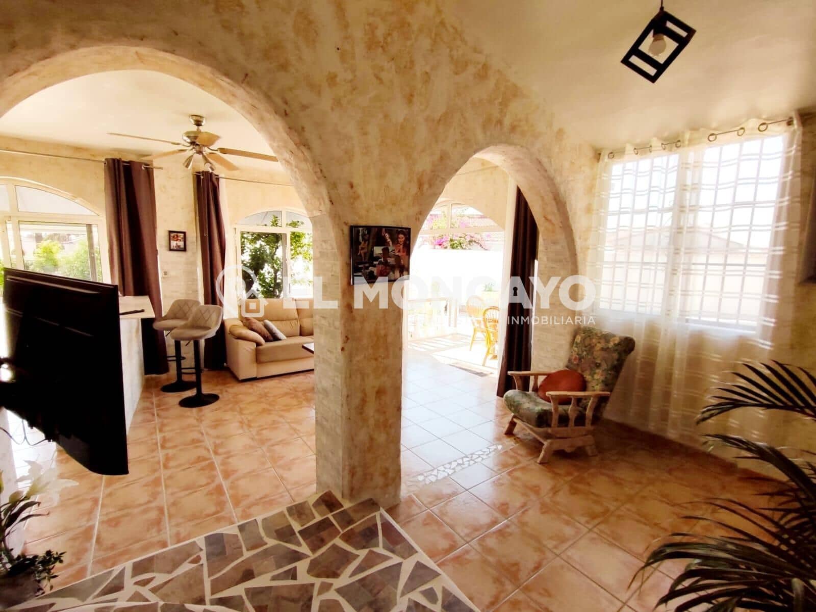 Chalet de 5 habitaciones en Ciudad Quesada en venta con piscina garaje - 399.000 € (Ref: 9226956)