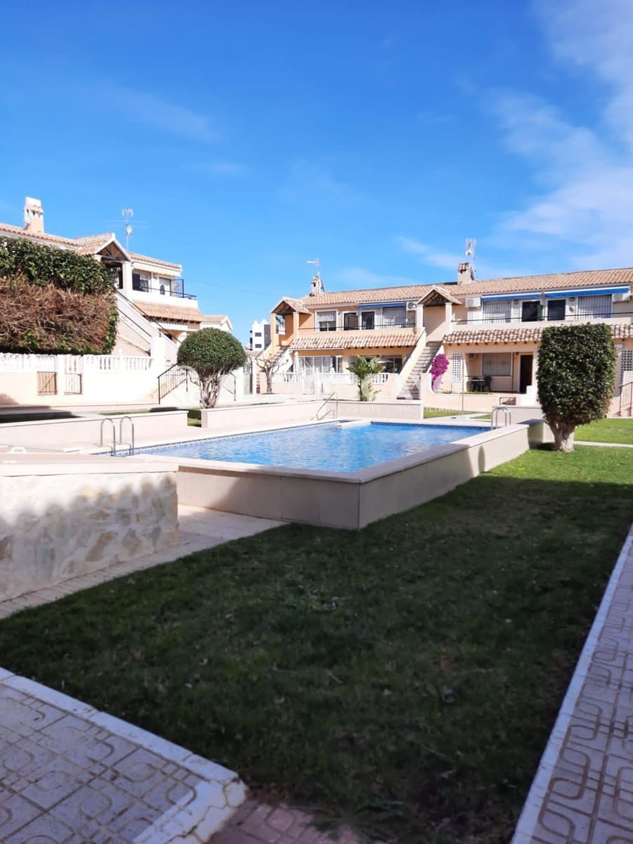 2 soverom Leilighet til salgs i San Miguel de Salinas med svømmebasseng - € 139 900 (Ref: 9232825)