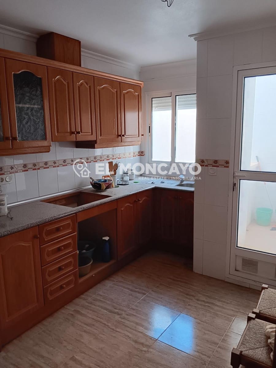 3 bedroom Apartment for sale in Pilar de la Horadada with garage - € 156,500 (Ref: 9252363)