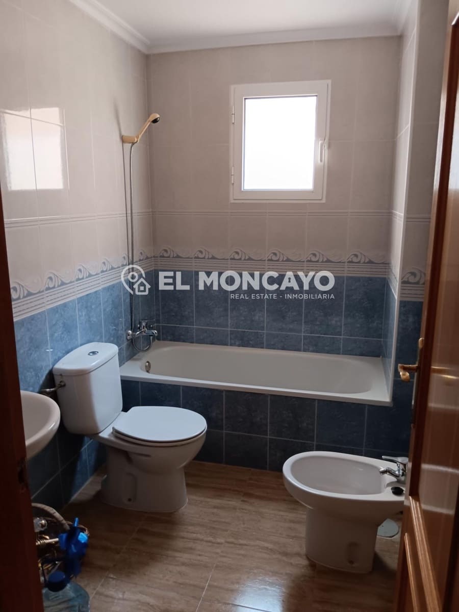 3 bedroom Apartment for sale in Pilar de la Horadada with garage - € 156,500 (Ref: 9252363)