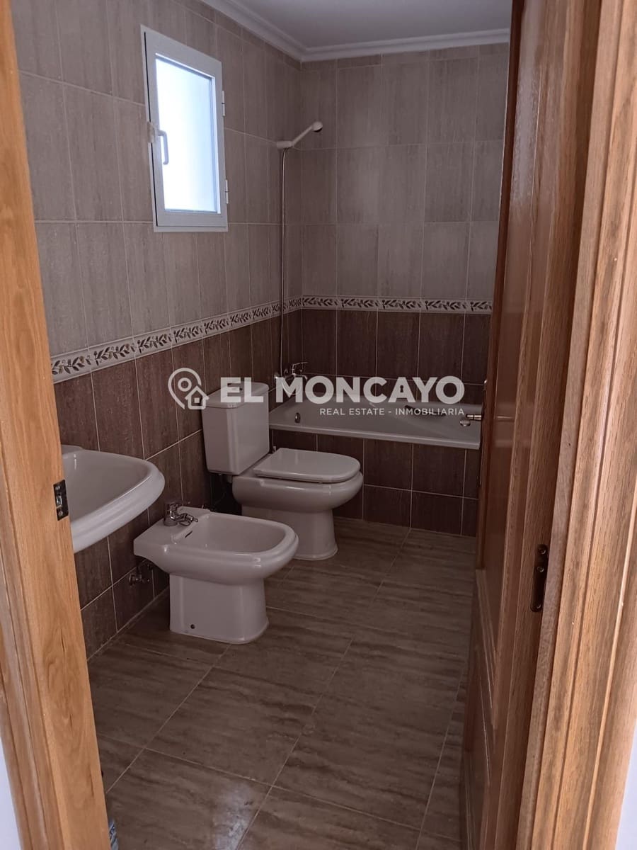 3 bedroom Apartment for sale in Pilar de la Horadada with garage - € 156,500 (Ref: 9252363)